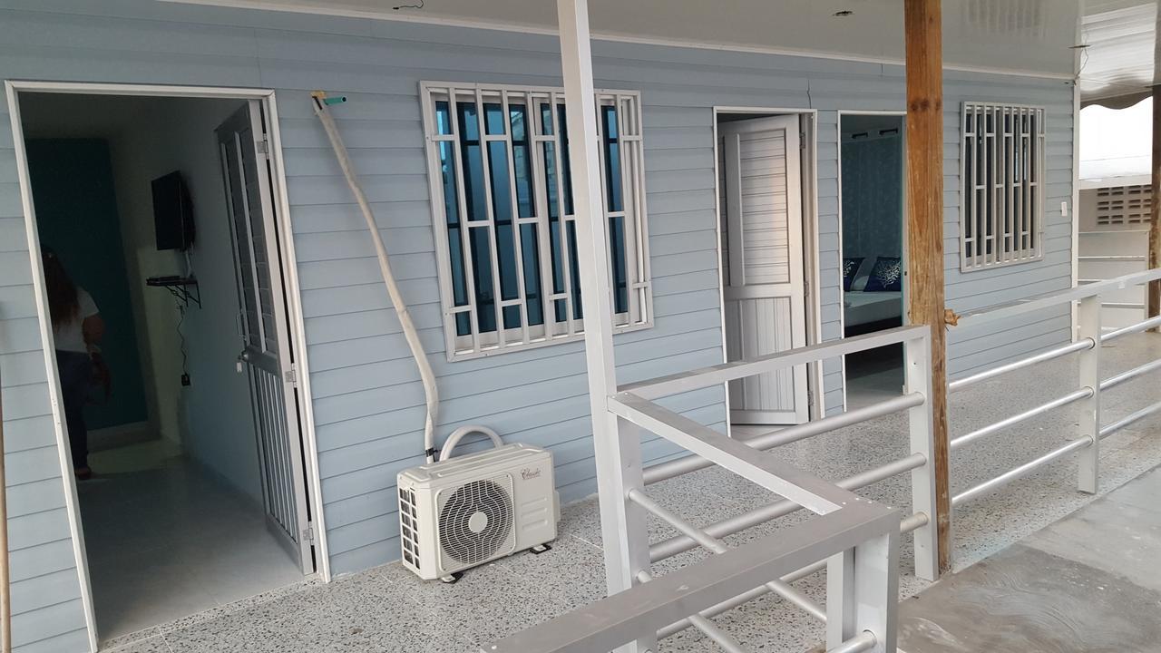 Islander'S Blue House Hotel San Andrés Exterior foto